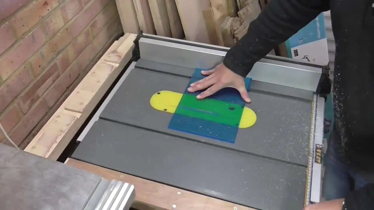 Cutting Acrylic for mounting plate